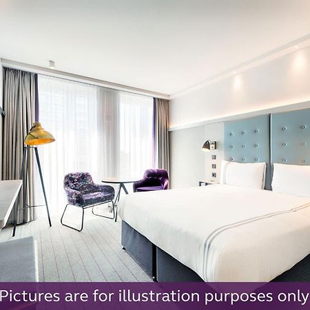 Premier Inn Stuttgart Bad Cannstatt Rom bilde