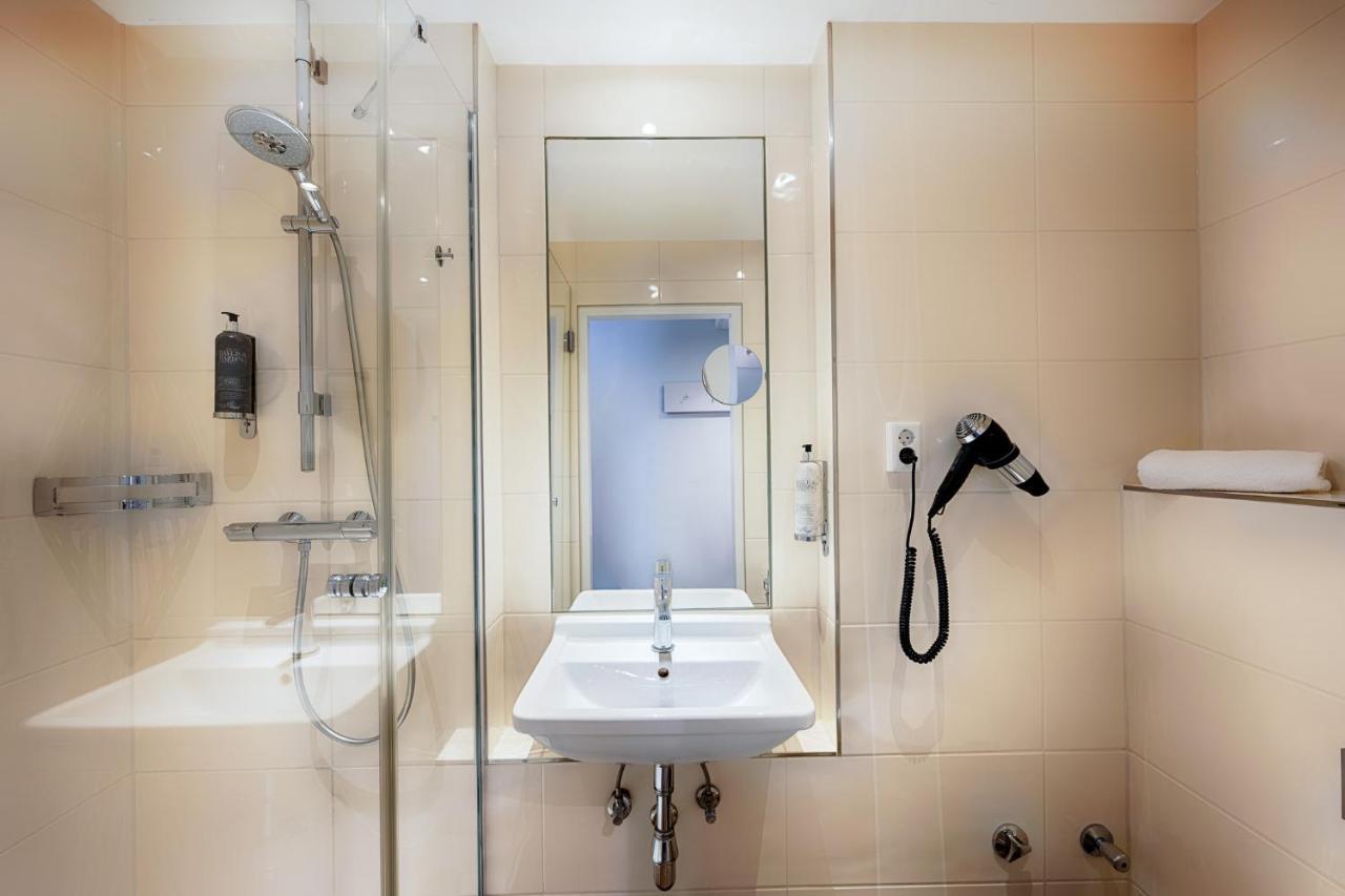 Premier Inn Stuttgart Bad Cannstatt Eksteriør bilde
