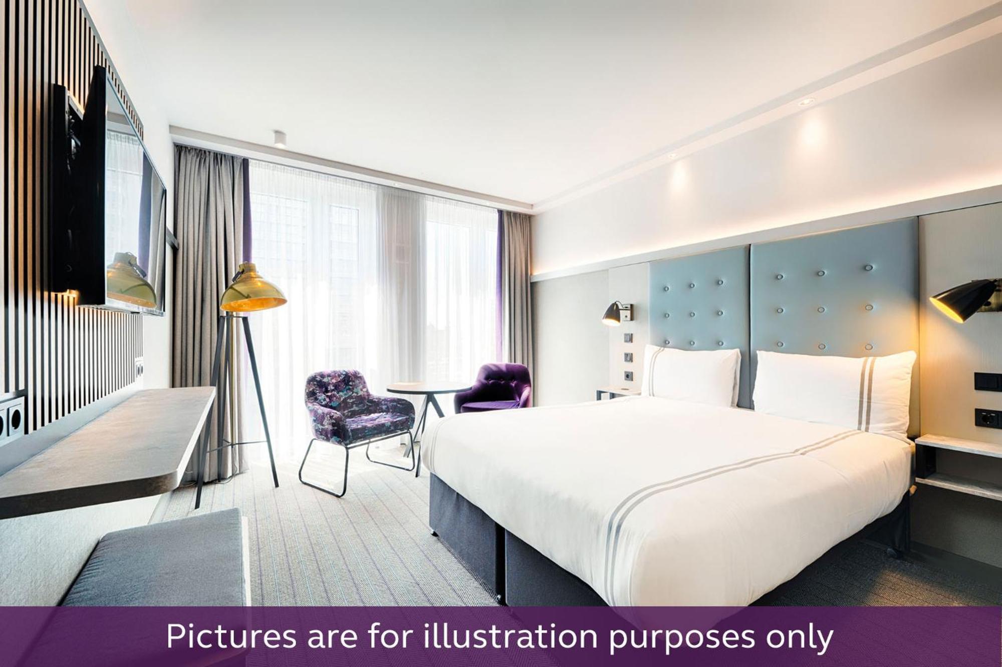 Premier Inn Stuttgart Bad Cannstatt Rom bilde